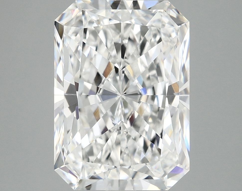 4.05 ct. radiant Lab Grown Diamond front image