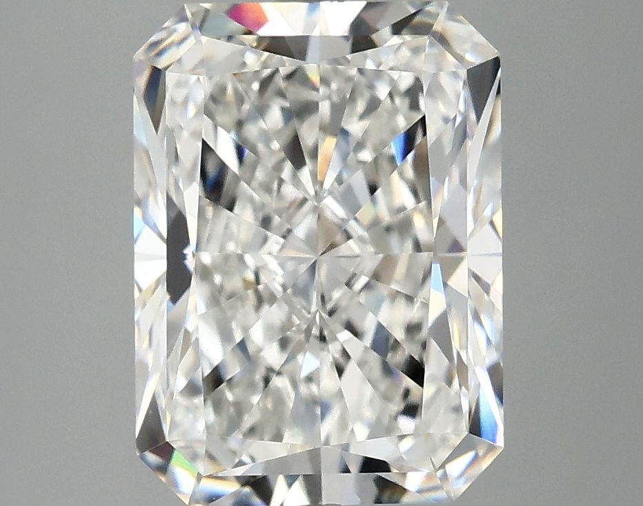 4.05 ct. radiant Lab Grown Diamond front image