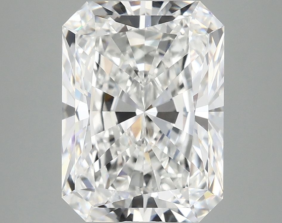 4.10 ct. radiant Lab Grown Diamond front image