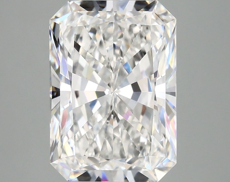 3.84 ct. radiant Lab Grown Diamond front image