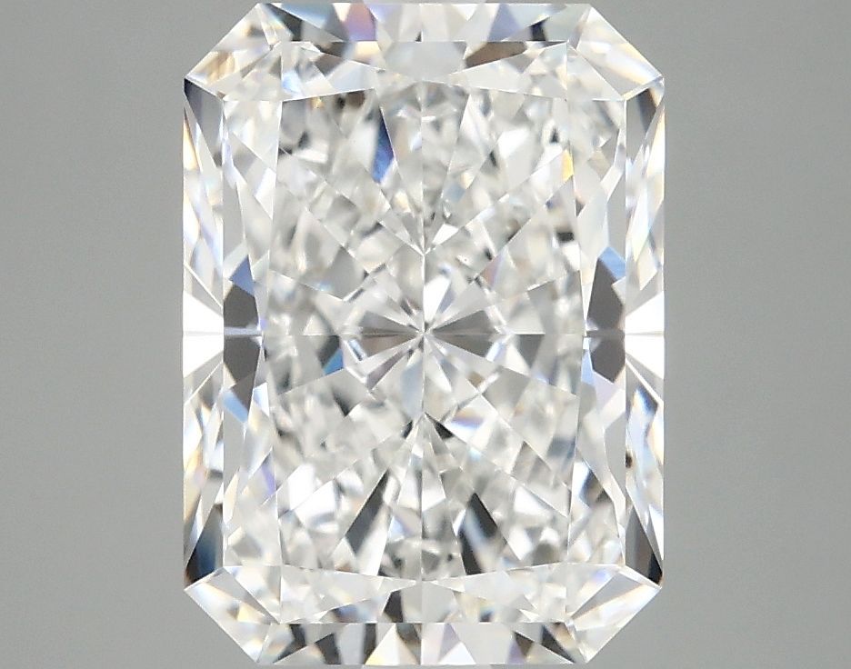 4.10 ct. radiant Lab Grown Diamond front image