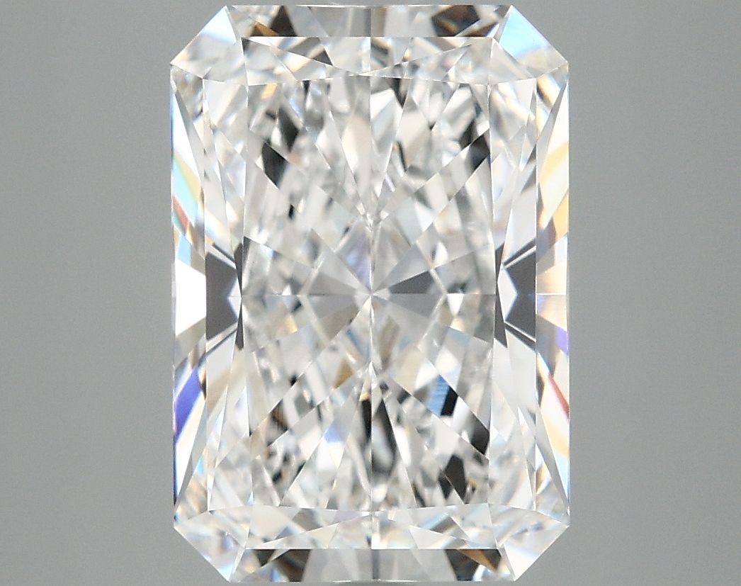 5.07 ct. radiant Lab Grown Diamond front image