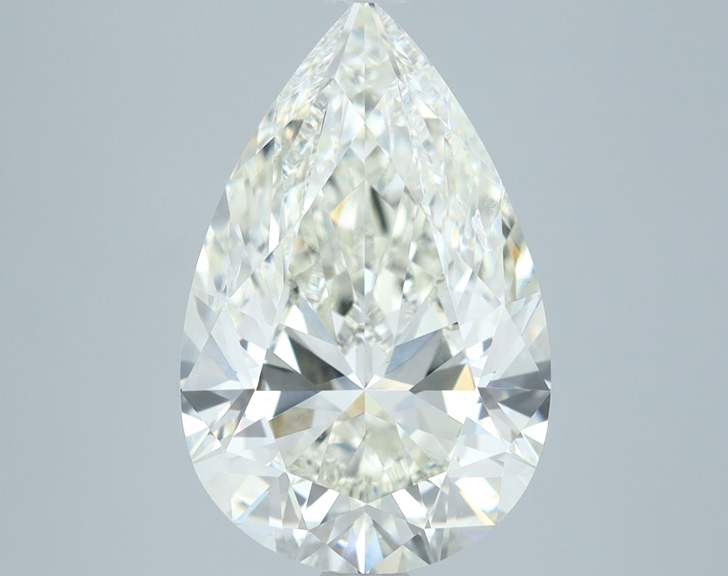 Pear Diamond