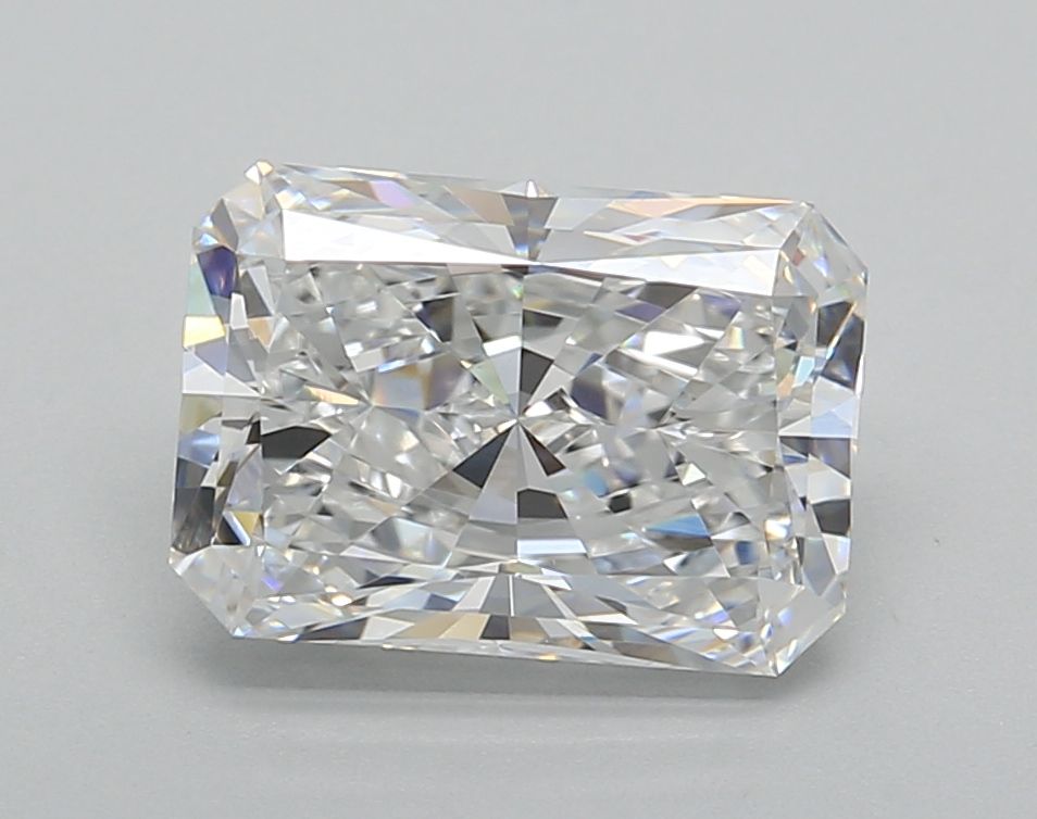2.67 ct. radiant Lab Grown Diamond front image
