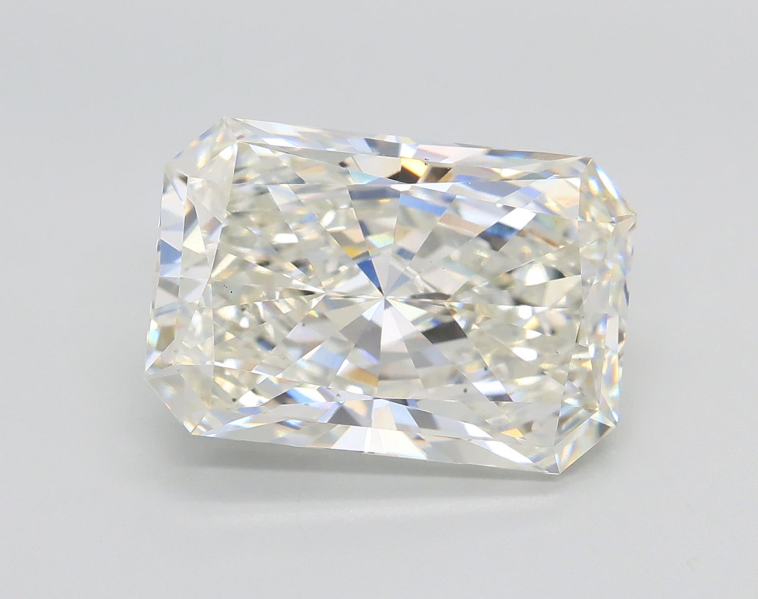 5.04 ct. radiant Lab Grown Diamond front image