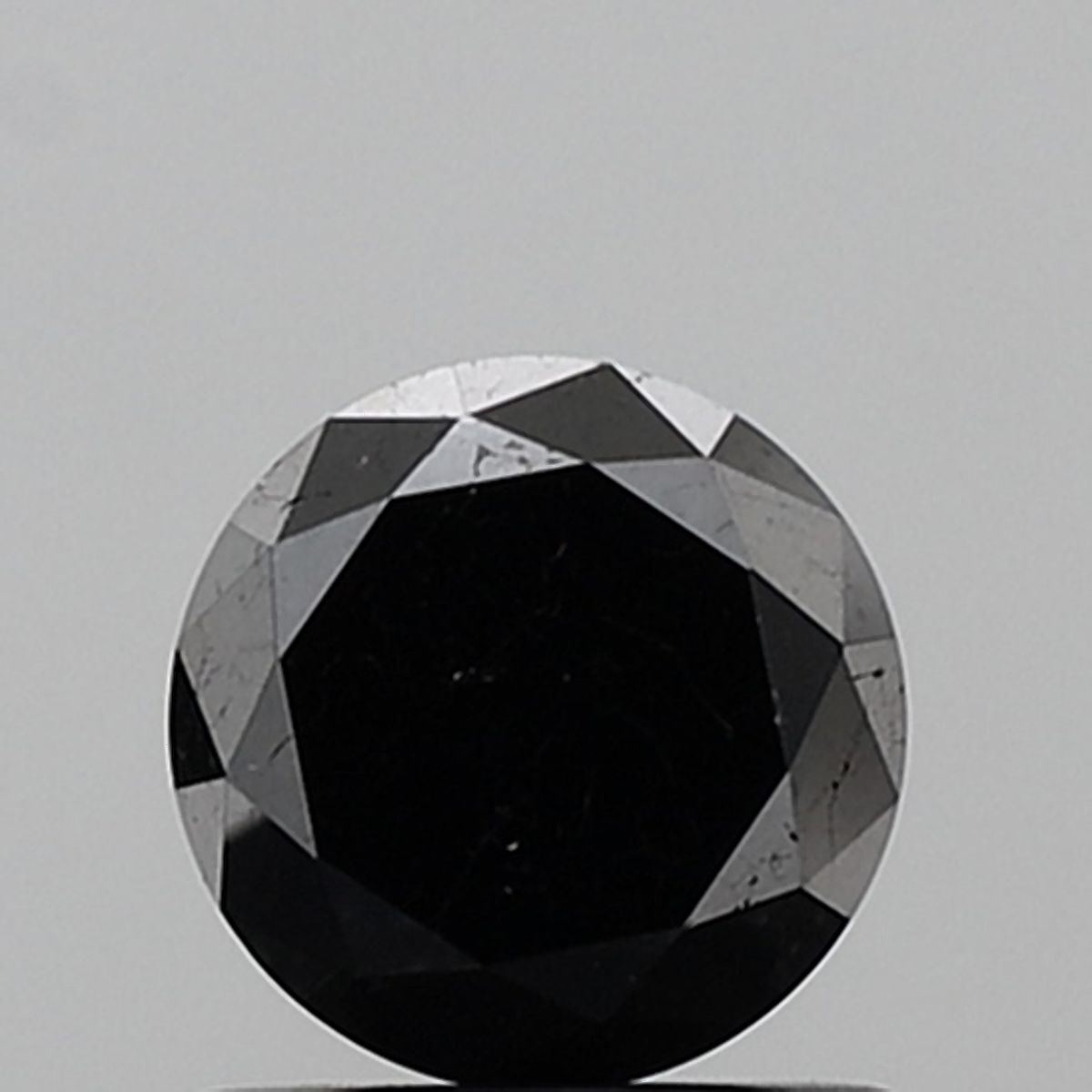 1.13 Carat Round Diamond Black VS2
