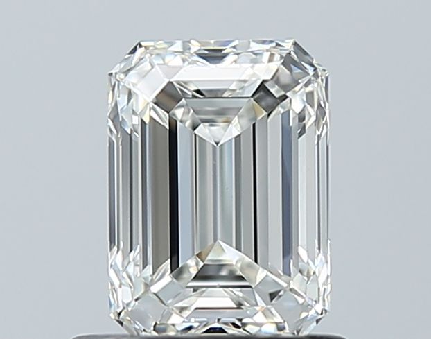 0.90 ct Emerald diamond
