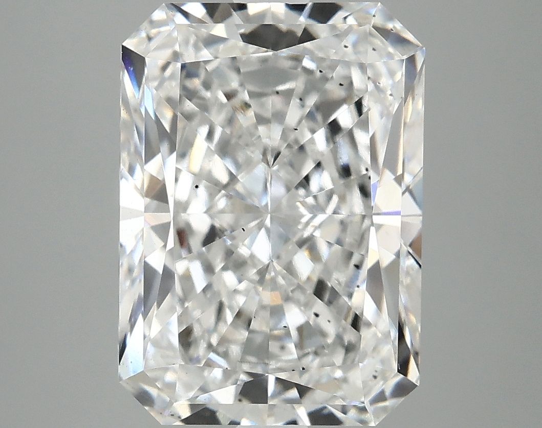 5.04 ct. radiant Lab Grown Diamond front image