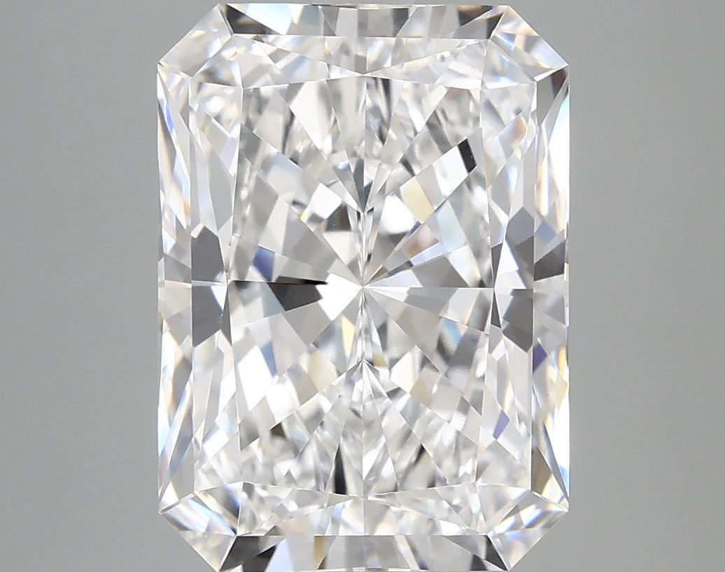 4.99 ct. radiant Lab Grown Diamond front image