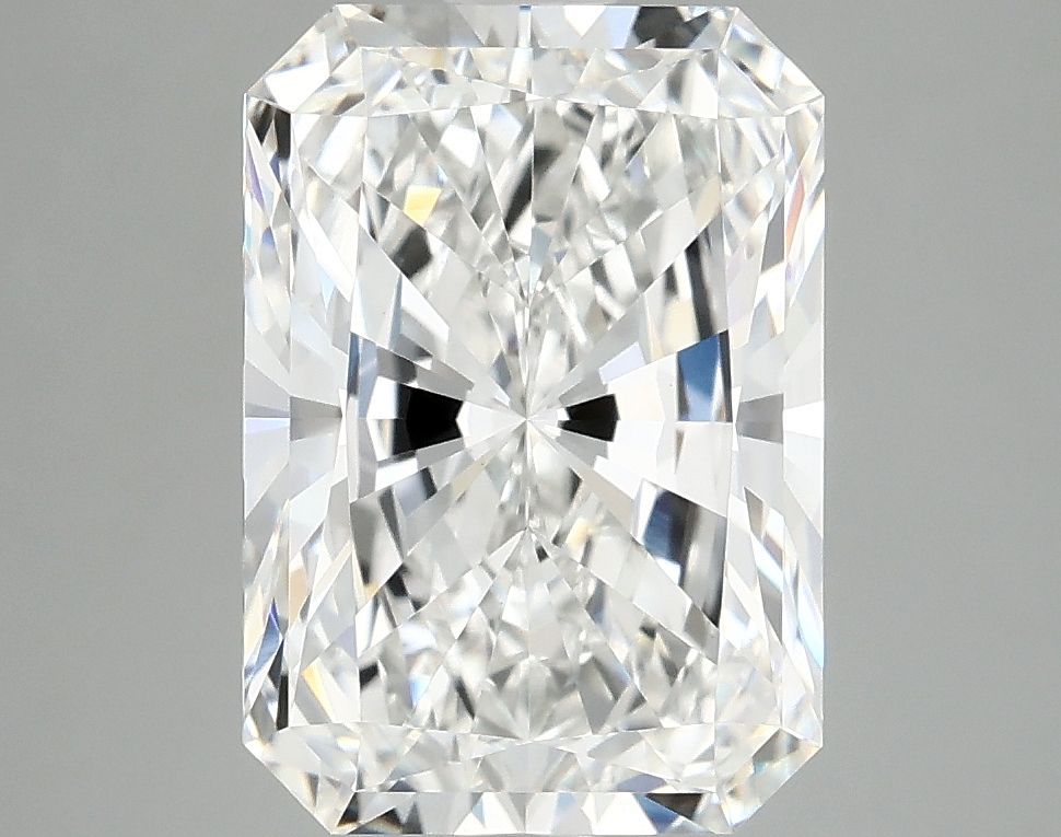 4.03 ct. radiant Lab Grown Diamond front image