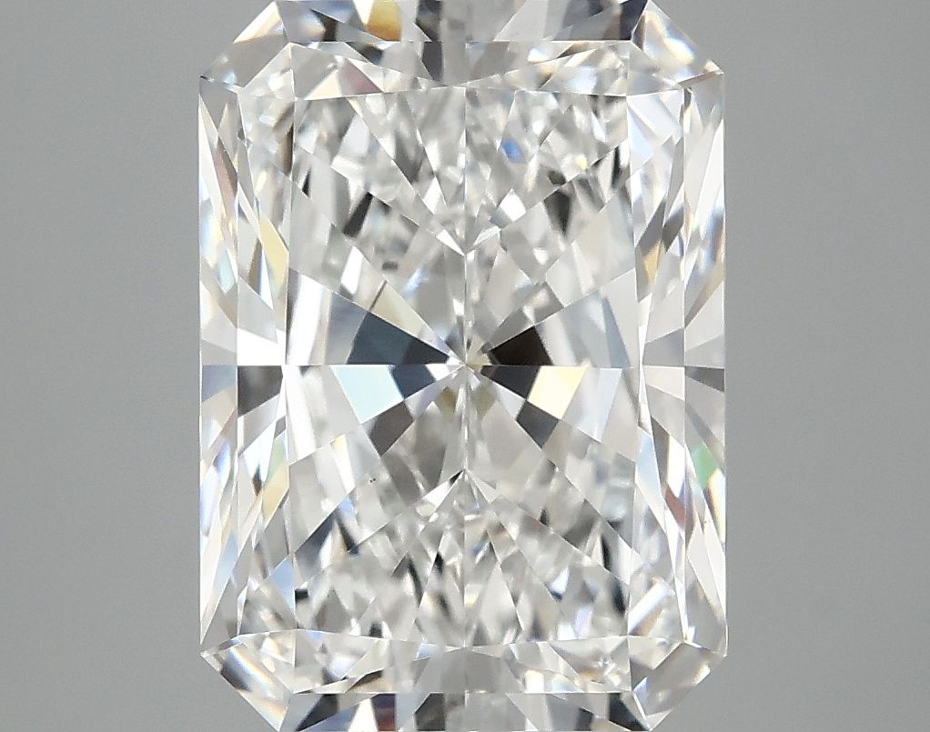 4.90 ct. radiant Lab Grown Diamond front image