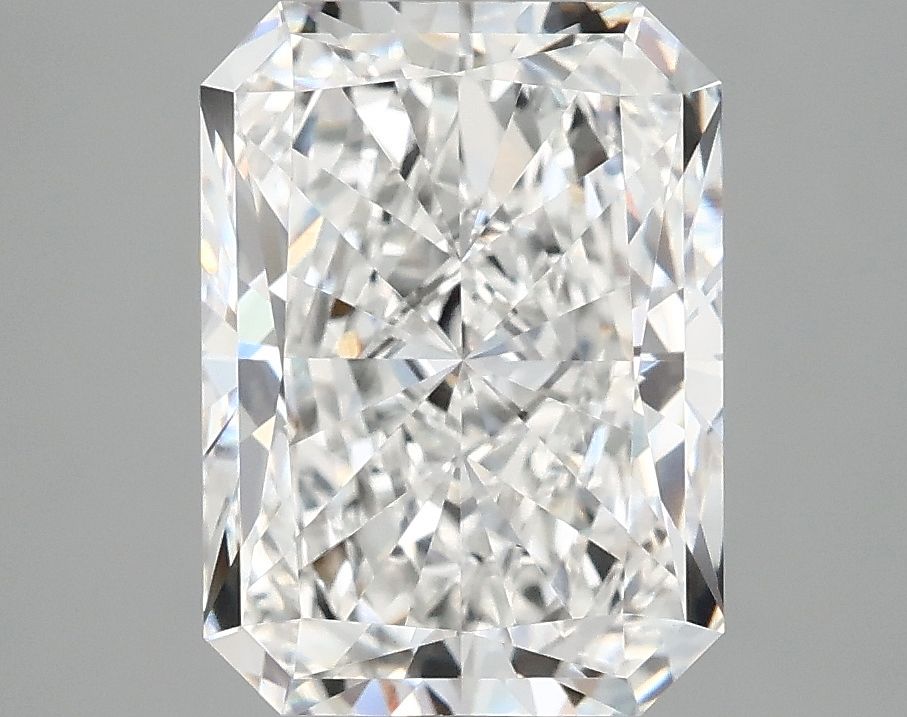 3.93 ct. radiant Lab Grown Diamond front image
