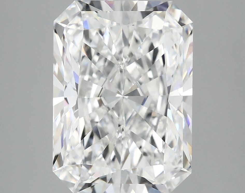 4.03 ct. radiant Lab Grown Diamond front image