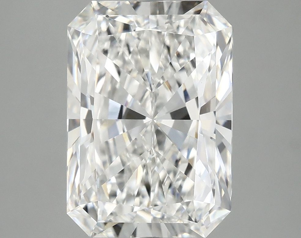 4.18 ct. radiant Lab Grown Diamond front image