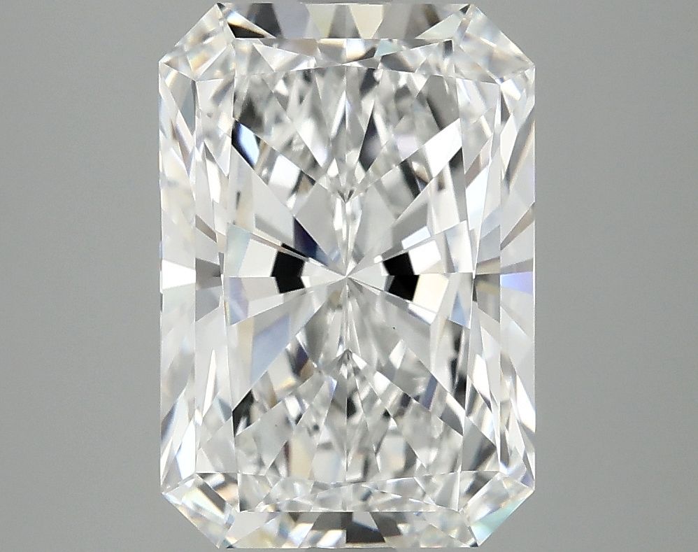 4.04 ct. radiant Lab Grown Diamond front image
