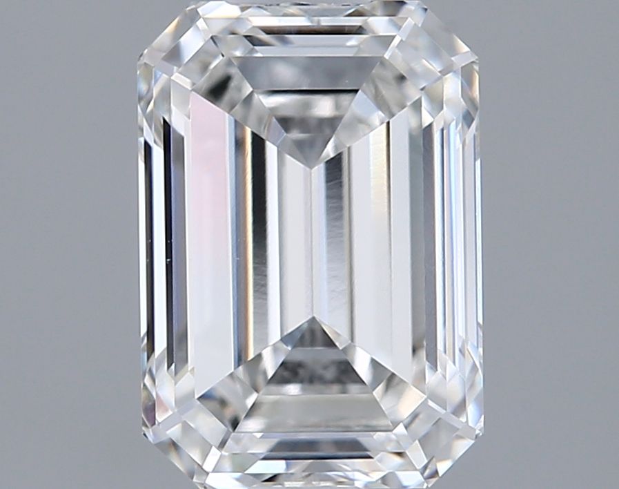 1.50 ct. emerald Lab Grown Diamond front image