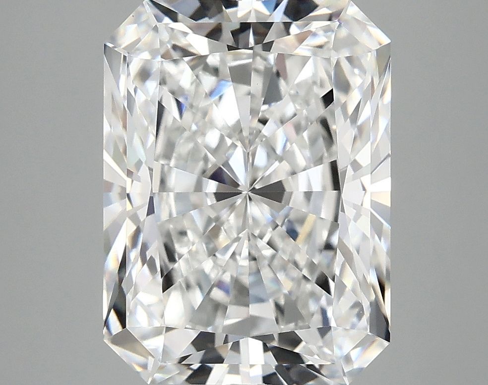 4.98 ct. radiant Lab Grown Diamond front image