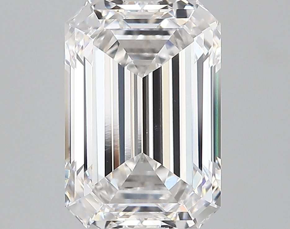 3.64 ct. emerald Lab Grown Diamond front image