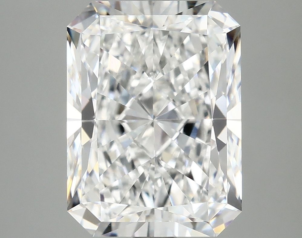 4.05 ct. radiant Lab Grown Diamond front image
