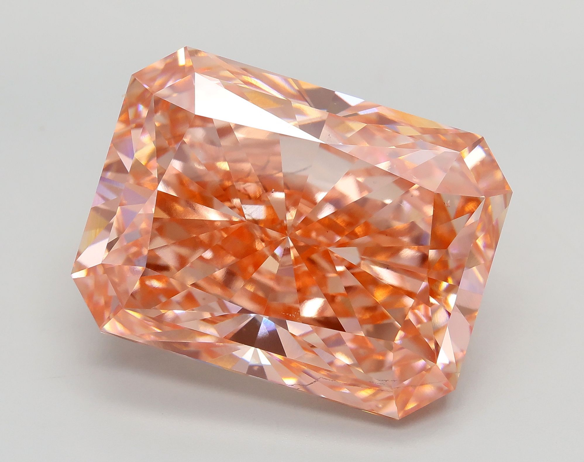 21.09 ct. radiant Lab Grown Diamond front image