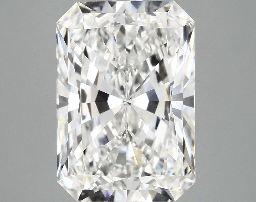 5.10 ct. radiant Lab Grown Diamond front image