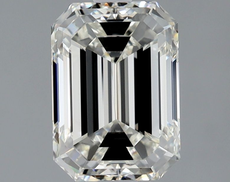1.82 ct Emerald diamond