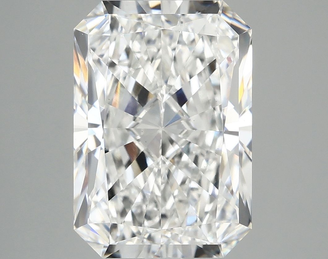 5.07 ct. radiant Lab Grown Diamond front image