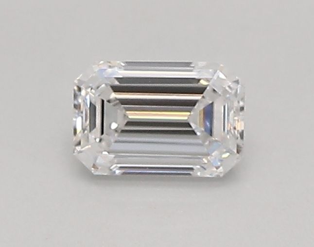 0.34 ct lab-grown Emerald Diamond