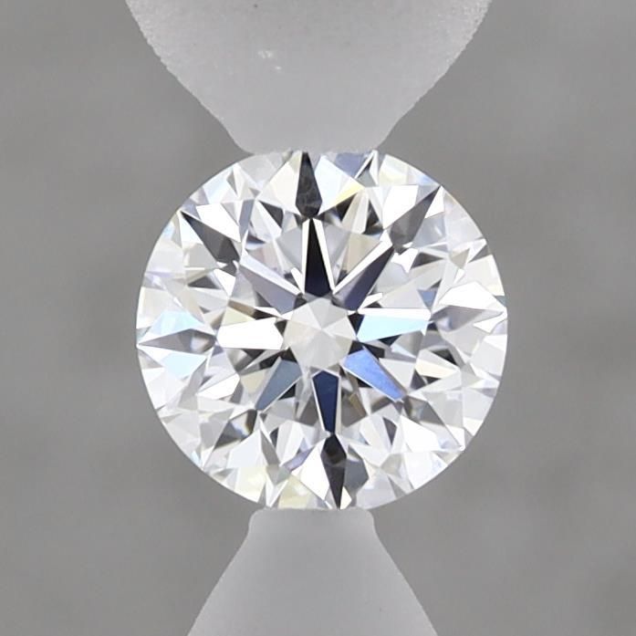 0.5 ct lab-grown Round Diamond