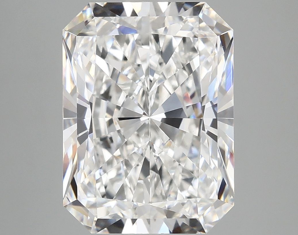 4.99 ct. radiant Lab Grown Diamond front image