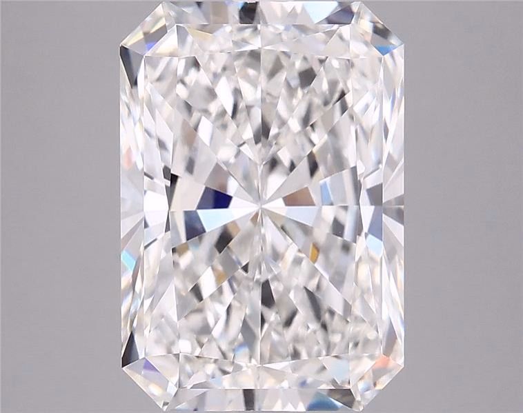 2.51 ct. radiant Lab Grown Diamond front image