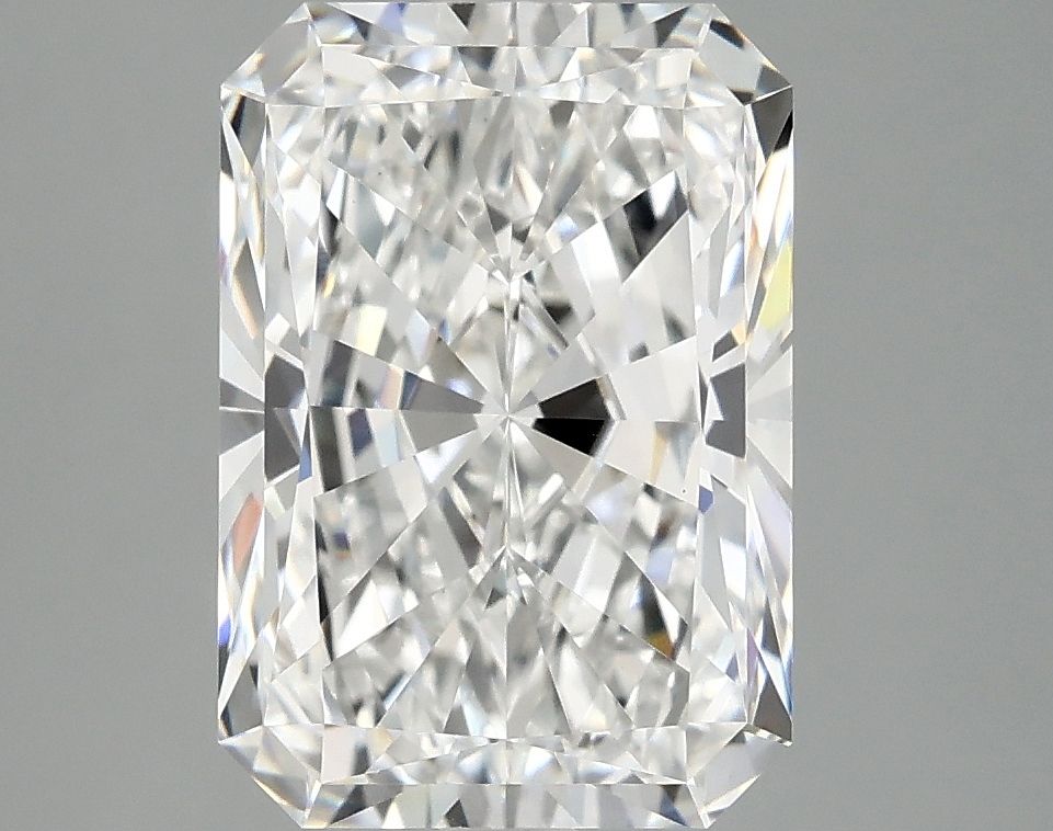 4.03 ct. radiant Lab Grown Diamond front image