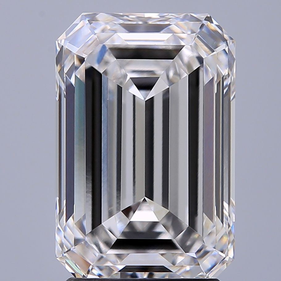 3.05 ct. emerald Lab Grown Diamond front image