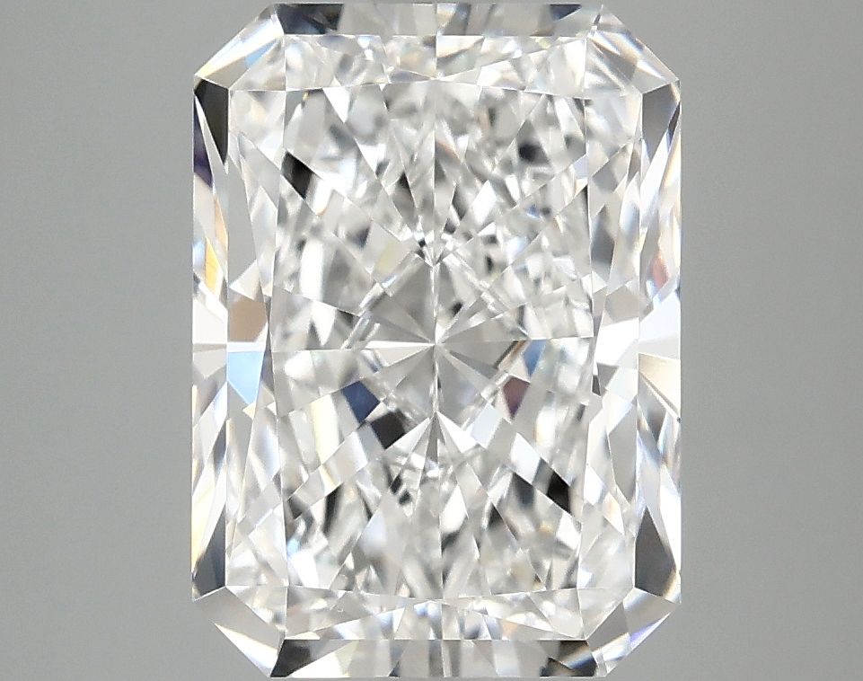 3.81 ct. radiant Lab Grown Diamond front image