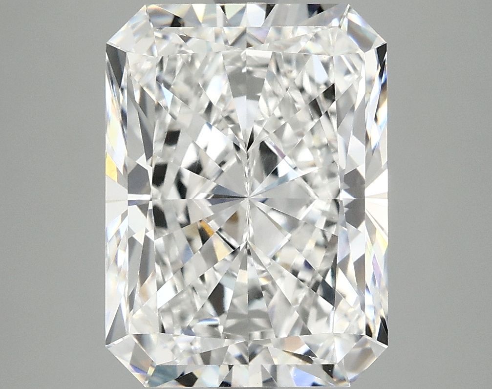 4.93 ct. radiant Lab Grown Diamond front image