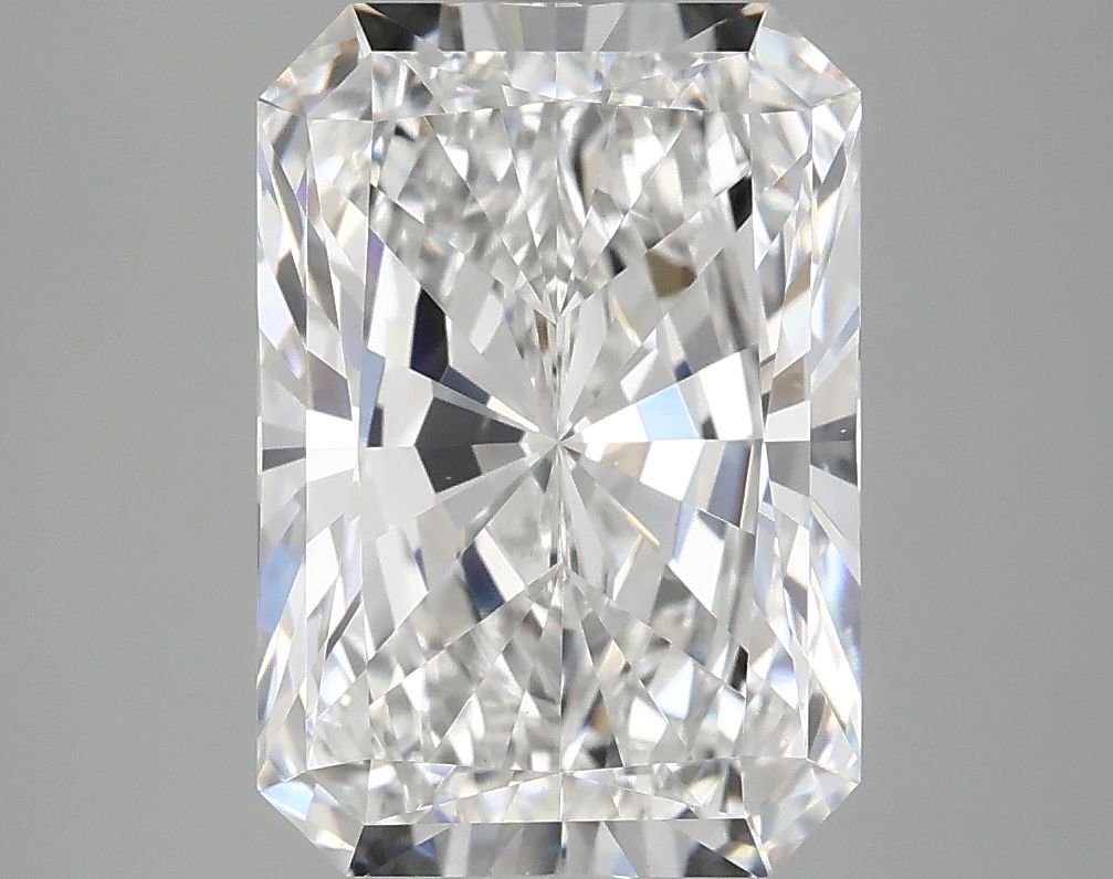 3.90 ct. radiant Lab Grown Diamond front image
