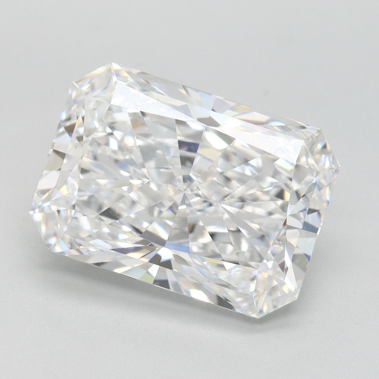 4.26 ct. radiant Lab Grown Diamond front image