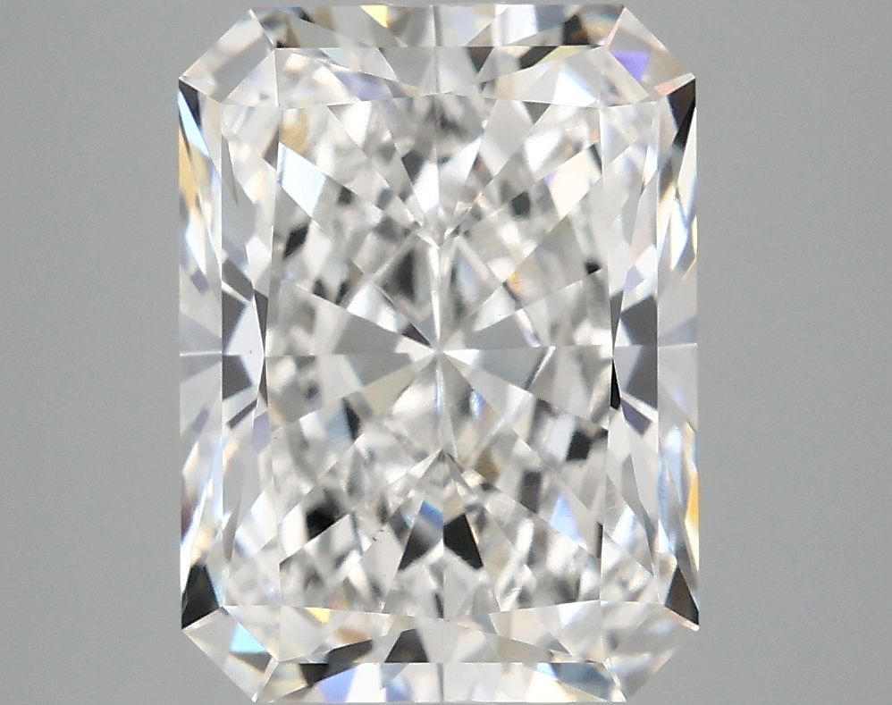 5.04 ct. radiant Lab Grown Diamond front image