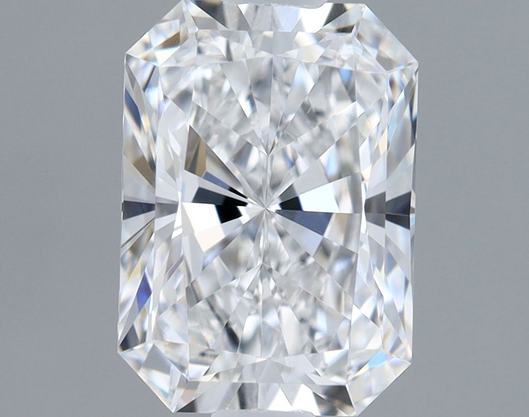 1.05 ct. radiant Lab Grown Diamond front image