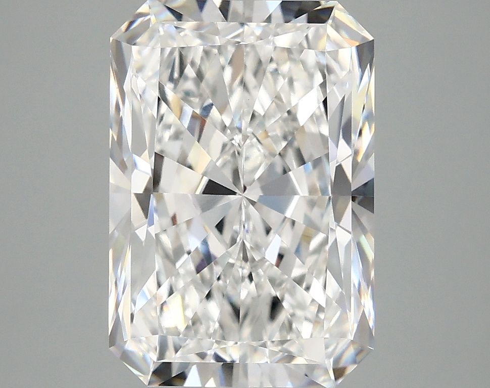 4.02 ct. radiant Lab Grown Diamond front image