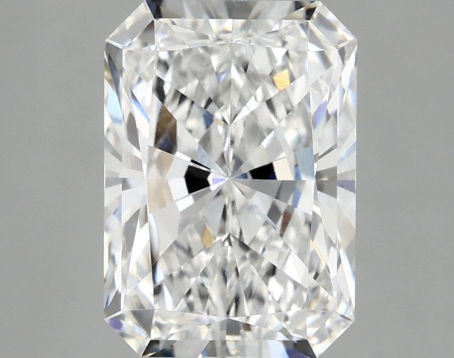 3.09 ct. radiant Lab Grown Diamond front image