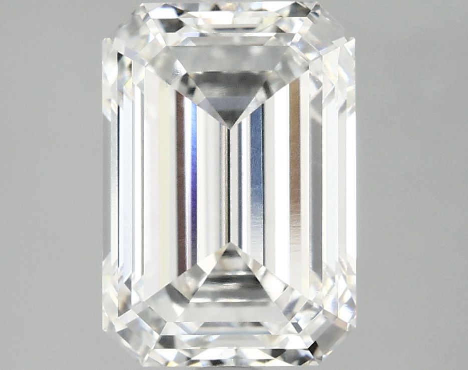 3.14 ct. emerald Lab Grown Diamond front image