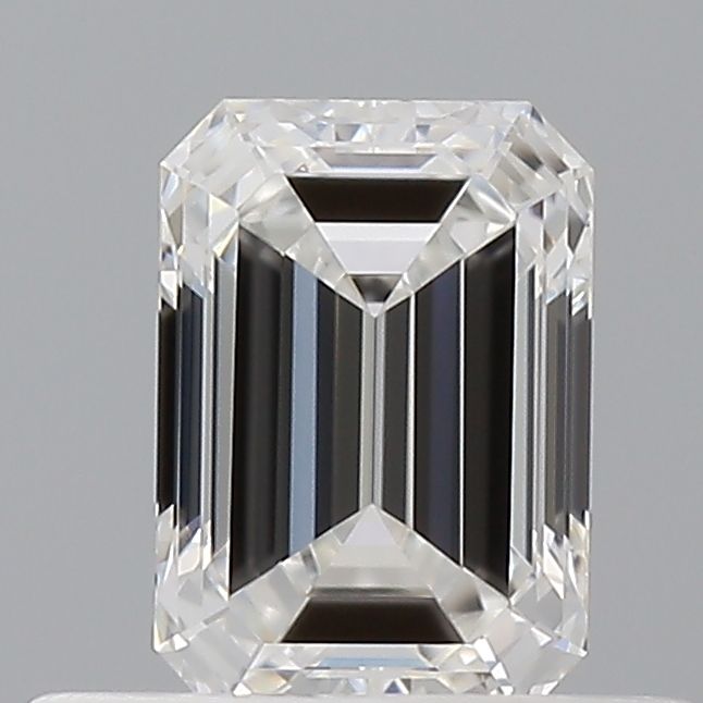 0.51 ct Emerald diamond