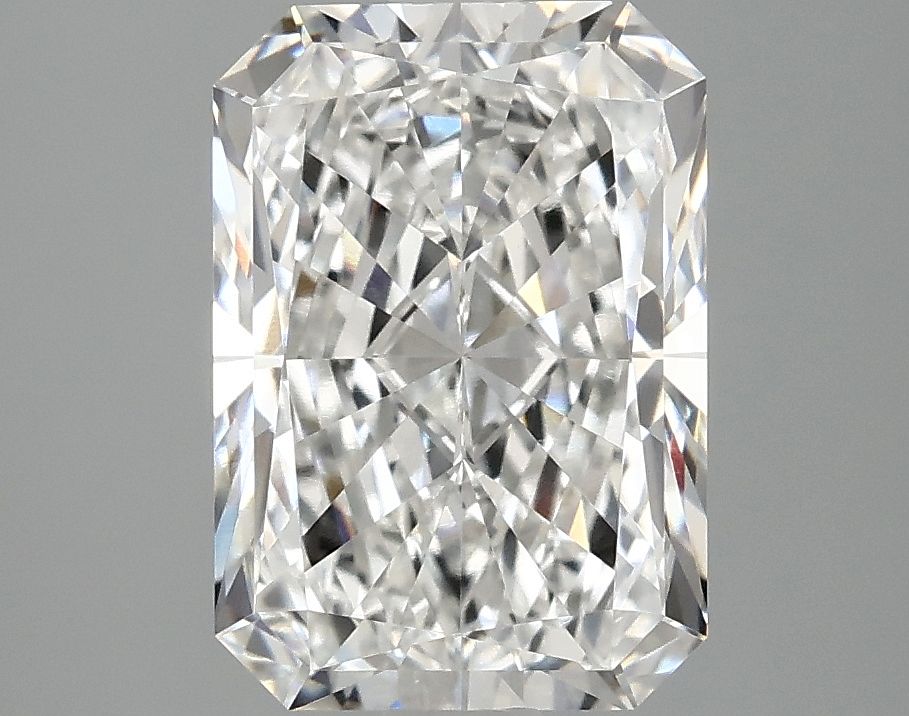 3.02 ct. radiant Lab Grown Diamond front image