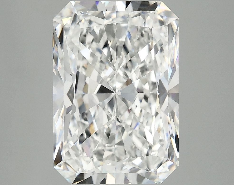 4.10 ct. radiant Lab Grown Diamond front image