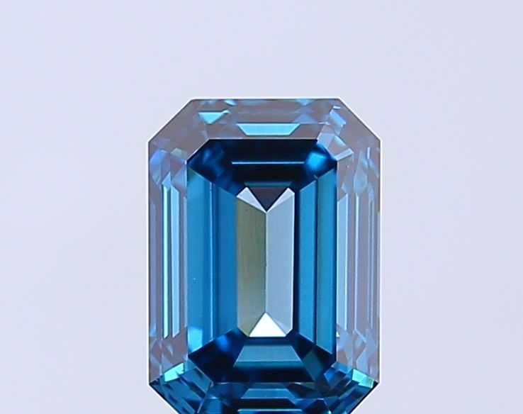 1.90 ct. emerald Lab Grown Diamond front image