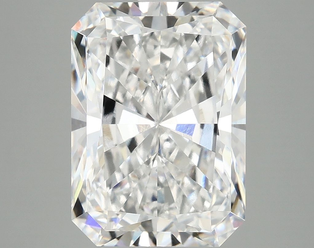 5.07 ct. radiant Lab Grown Diamond front image