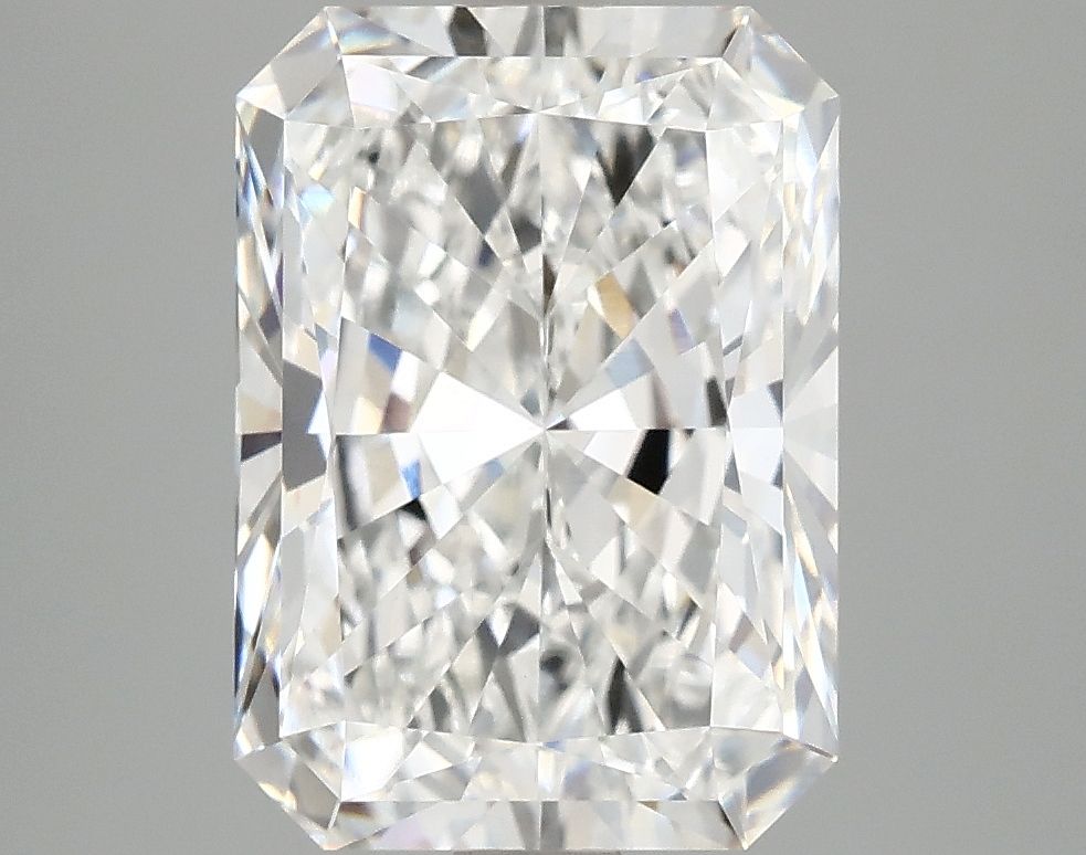 3.93 ct. radiant Lab Grown Diamond front image