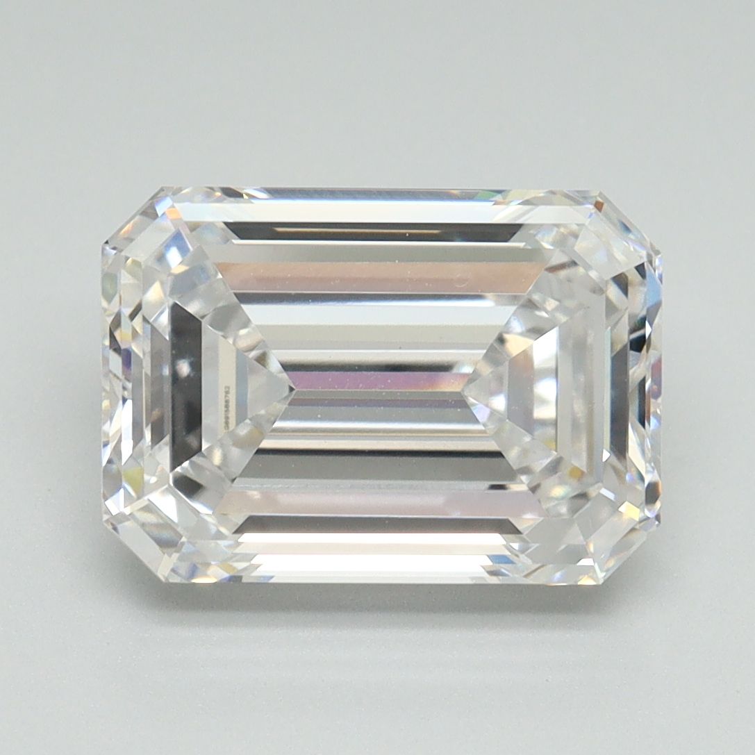 4.13 ct. emerald Lab Grown Diamond front image