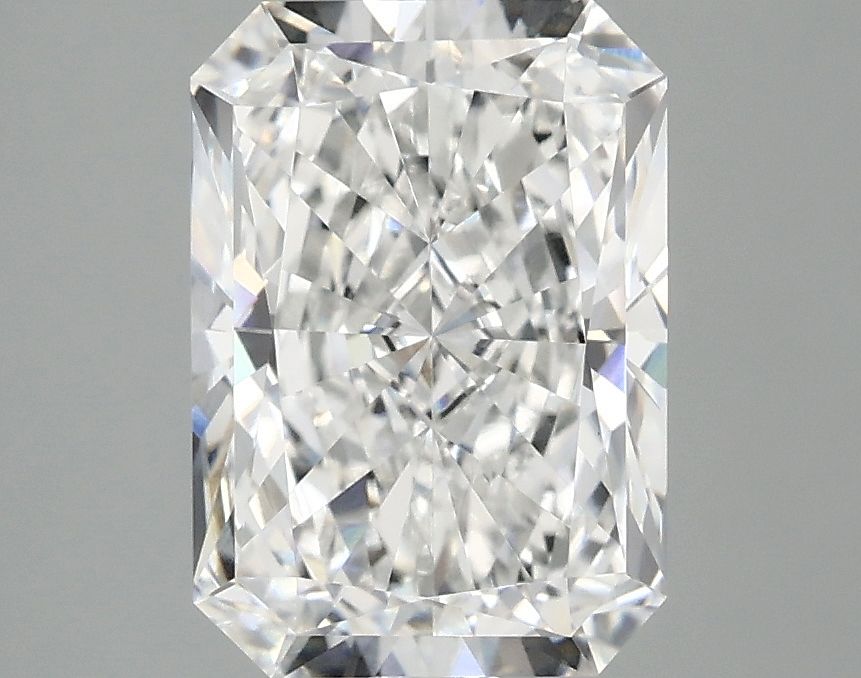 2.97 ct. radiant Lab Grown Diamond front image